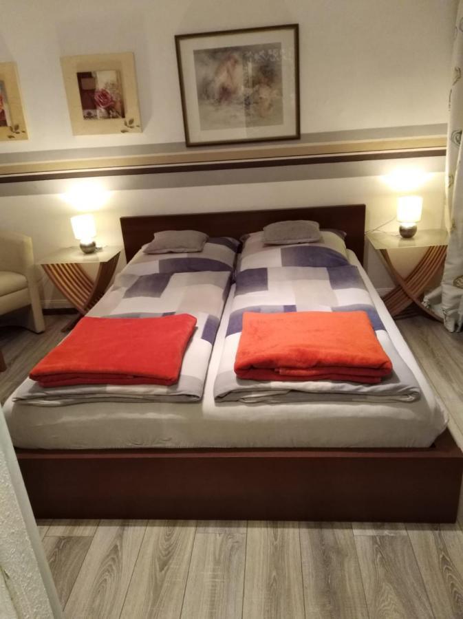 Hotel Garni "Adria" 빈트하겐 외부 사진