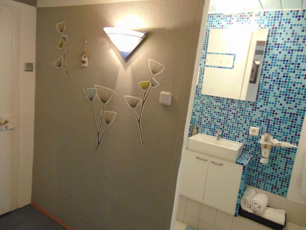 Hotel Garni "Adria" 빈트하겐 외부 사진