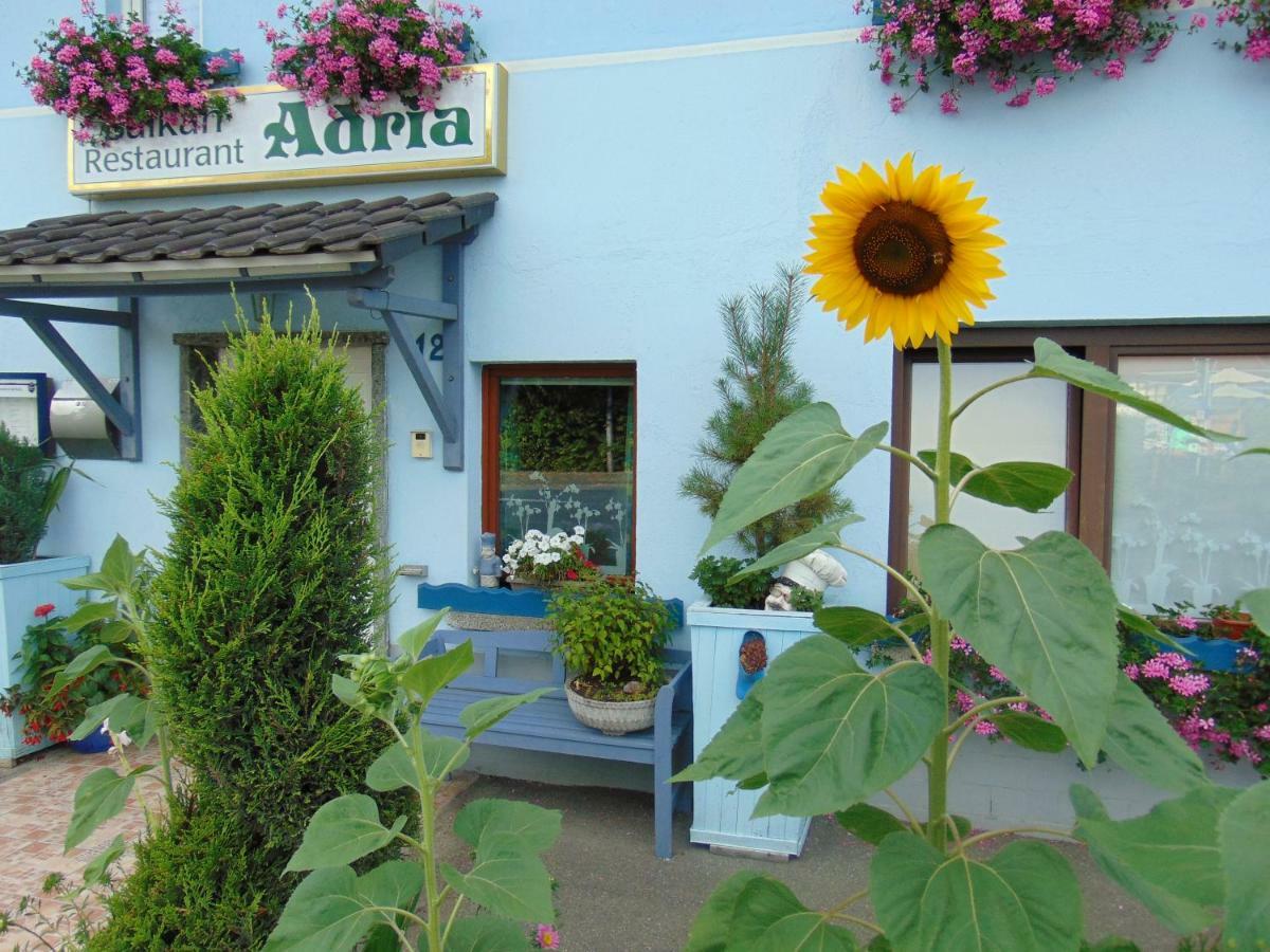 Hotel Garni "Adria" 빈트하겐 외부 사진